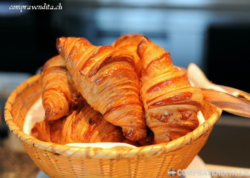 Si cede panetteria pasticceria in Ticino SicedepanetteriapasticceriainTicino.jpg Si cede panetteria pasticceria in Ticino SicedepanetteriapasticceriainTicino.jpg