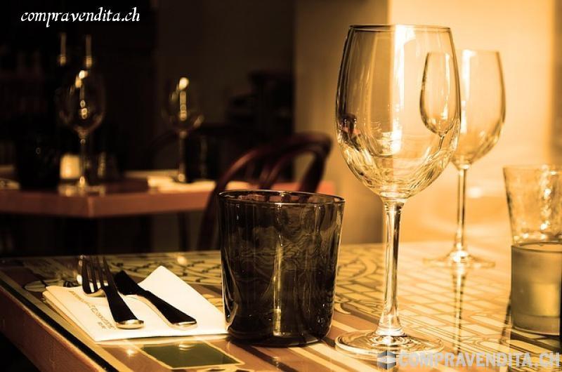 Vendesi rinomato ristorante a Lugano in zona strategica VendesirinomatoristoranteaLuganoinzonastrategica.jpg Vendesi rinomato ristorante a Lugano in zona strategica VendesirinomatoristoranteaLuganoinzonastrategica.jpg