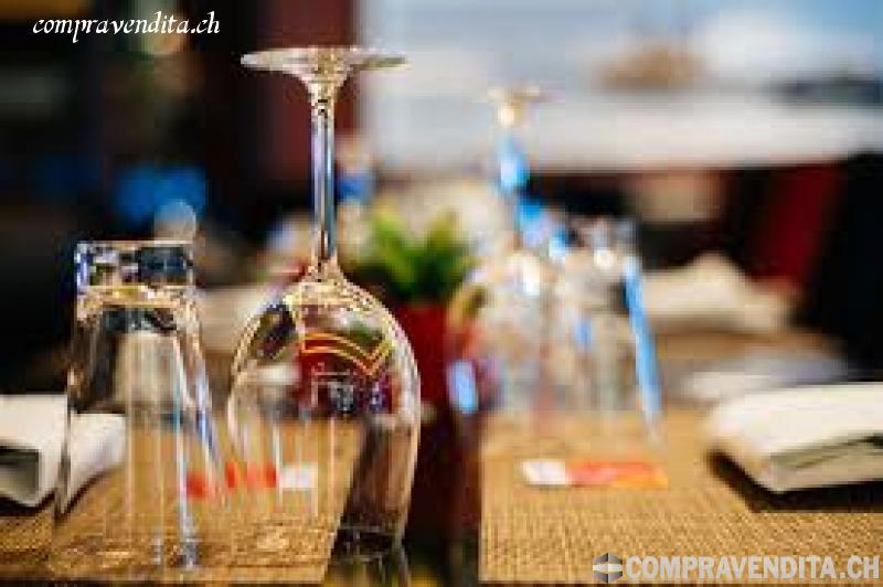 Storico ristorante pizzeria in vendita nel Luganese. StoricoristorantepizzeriainvenditanelLuganese.jpg Storico ristorante pizzeria in vendita nel Luganese. StoricoristorantepizzeriainvenditanelLuganese.jpg