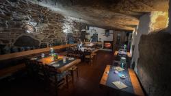 Einzigartiger Restaurantbetrieb unter 17’000 Jahre altem Fels – sofort betriebsb EinzigartigerRestaurantbetriebunter17000JahrealtemFelssofortbetriebsb-6a0346bc8fa3f.jpg